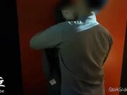 台湾SWAG最新作品《Dorabb》铁粉的心愿 电影院粉丝一进门就把持不住 口爆中出颜射