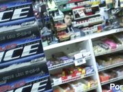 公共街头性爱热火 - 场景5