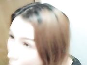 性感混血网红曼曼和大屌猛男假装买衣服躲进商场试衣间啪啪啪