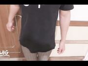 老板房间好冷 能帮小媛暖暖身体吗